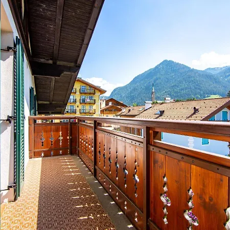 Cincelli - Marmolada By Interhome Pozza di Fassa